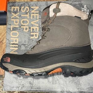 The North Face Chilkat III men’s snow boots